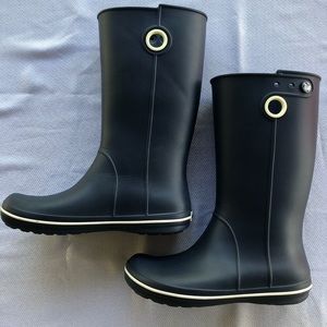 Super cute Crocs rain boots ☔️